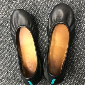Tieks matte black size 9